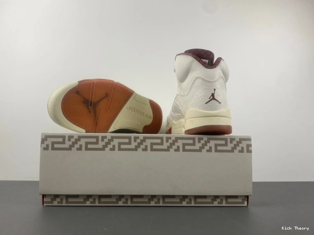 Kicked Out Shoe Store Grito Jordan 5 El Air HF8833-100 0808